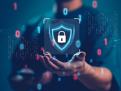 Ein über einer Hand schwebendes Schildsymbol mit einem Schloß