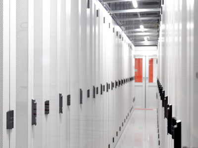 Serverflur in einem Rechenzentrum