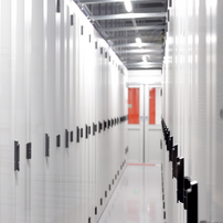 Serverflur in einem Rechenzentrum