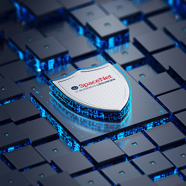 Ein Schild mit der Aufschrift "SpaceNet IT Business Lösungen" liegt auf einer Computerplatine